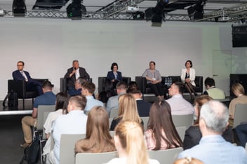 
          UNIC Forum 2025: Integrity and Transparency as the Foundation of Sustainable Investment
        