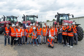 
          MBA Kids International x UNIC visit to Agro Region
        